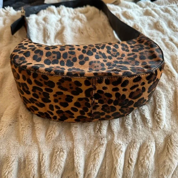 Mint Velvet Leopard Crossbody bag. NWOT - Picture 2 of 9